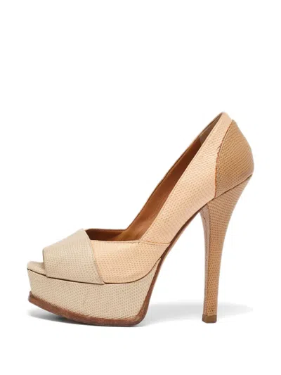 Pre-owned Fendi Sta Heeled Pumps In Neutral