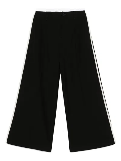 Feng Chen Wang Contrasting-trim Trousers In Black