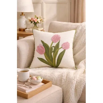 Fennco Styles Spring Floral Tulip Hooked Decorative Throw Pillow With Insert 18" X 18" – Textured Pink Flower Desi In Multi