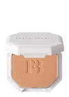 Fenty Beauty Pro Filt'r Soft Matte Powder Foundation, Foundation In 320