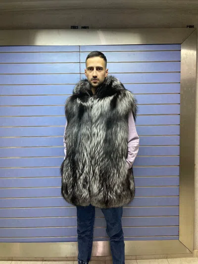 Pre-owned Fenzo Furs Luxury Full Skin Silver Fox Vest With Hood 100% Real Fur