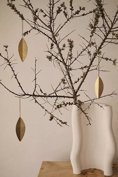 Ferm Living Leaf Ornaments, Set Of 4 In Gold