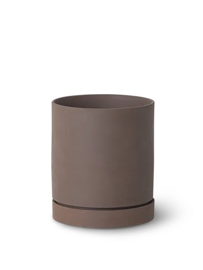 Ferm Living Sekki Pot In Brown