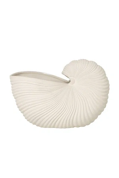 Ferm Living Shell-shaped Stoneware Pot 31cm In White