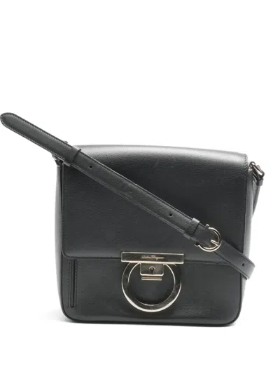 Pre-owned Ferragamo 2000-2020 Ganchini Leather Shoulder Bag In Black