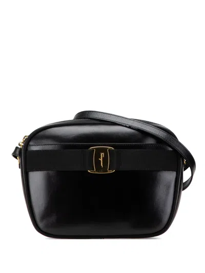 Pre-owned Ferragamo 2000-2024 Vara Calfskin Crossbody Bag In Black