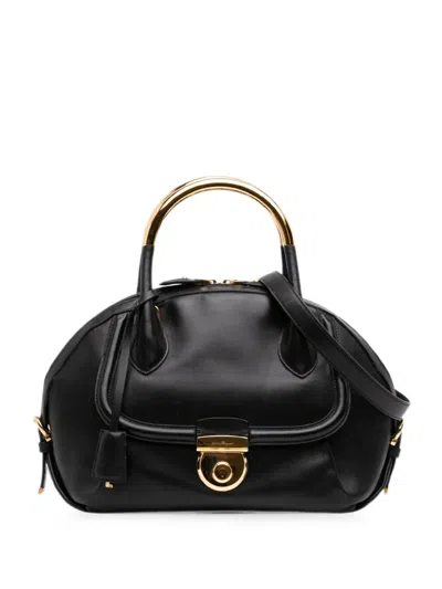 Pre-owned Ferragamo 2000-2026 Leather Fiamma Satchel In Black