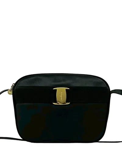 Pre-owned Ferragamo 2000-2026 Leather Vara Crossbody Bag In Black