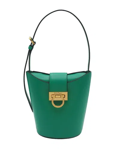 Pre-owned Ferragamo 2000-2026 Small Leather Trifolio Shoulder Bag In Green