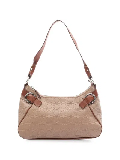 Pre-owned Ferragamo 2000s Gancini Shoulder Bag In ニュートラル