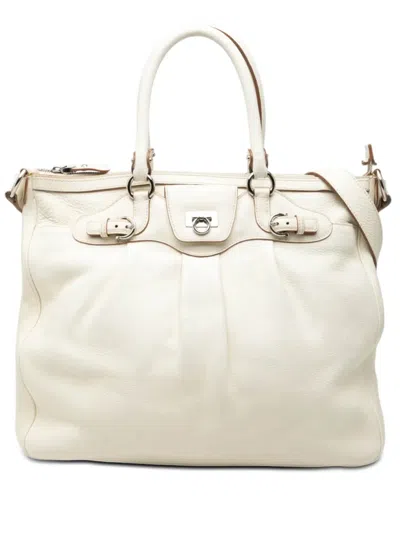Pre-owned Ferragamo 2010-2026 Leather Gancini Convertible Tote Satchel In White