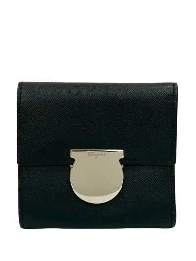 Pre-owned Ferragamo 2010-2026 Leather Gancini Trifold Wallet Small Wallets In Black