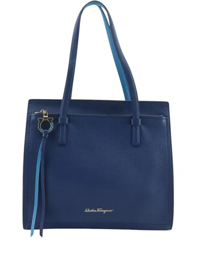 Pre-owned Ferragamo 2010-2026 Medium Leather Pebbled Amy Tote Bag In Blue