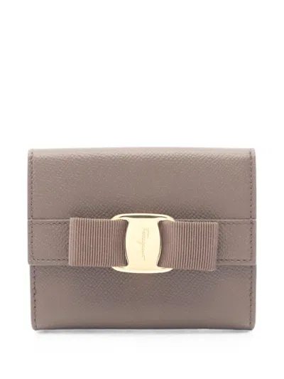 Pre-owned Ferragamo 2010s Vara Ribbon Bi-fold Wallet In Neutrals