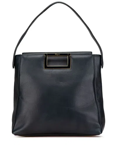 Pre-owned Ferragamo 20th Century Leather Handbag In 蓝色