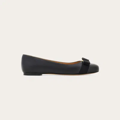 Ferragamo 10mm Varina Soft Leather Ballerina Flats In Black