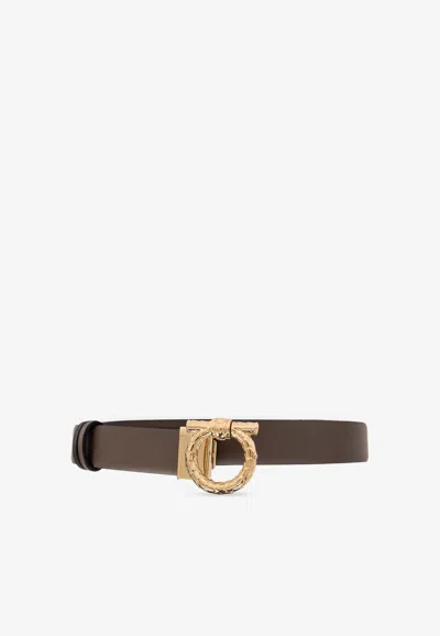 Ferragamo Adjustable And Reversible Gancini Belt In Taupe