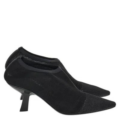 Ferragamo Agata 70 Mesh Pointed-toe Boots In Black
