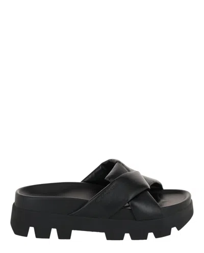 FERRAGAMO AIR LUG LEATHER SANDALS