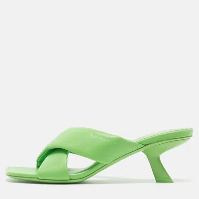 Pre-owned Ferragamo Aludra Size 39 Green Leather Slide Sandals