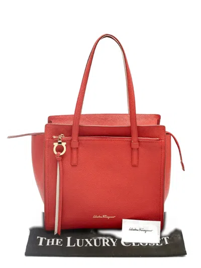 Pre-owned Ferragamo Amy Leather Tote Bag In Red