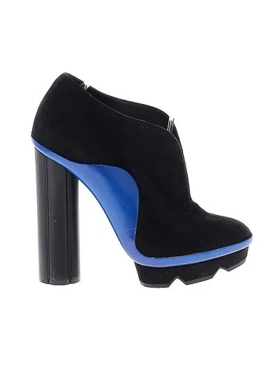 Pre-owned Ferragamo Ankle Boots In Black