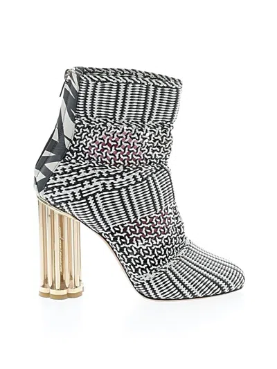 Pre-owned Ferragamo Ankle Boots In Black