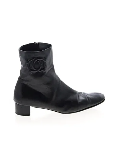 Pre-owned Ferragamo Ankle Boots In Black