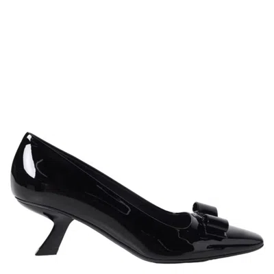 Ferragamo Woman Kitten Heel Pump With Asymmetric Bow In Black