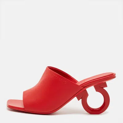 Pre-owned Ferragamo Astro Size 38 Red Leather Slide Sandals