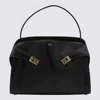 Ferragamo Black Leather Hug M Shoulder Bag In Black