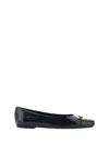 Ferragamo Gancini Buckle Patent Leather Ballet Flats In Black