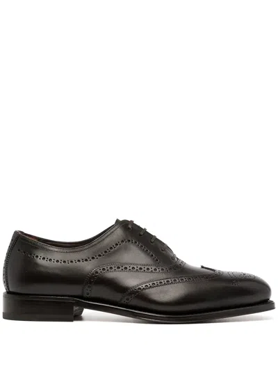Ferragamo Oxford Leather Shoes In Schwarz
