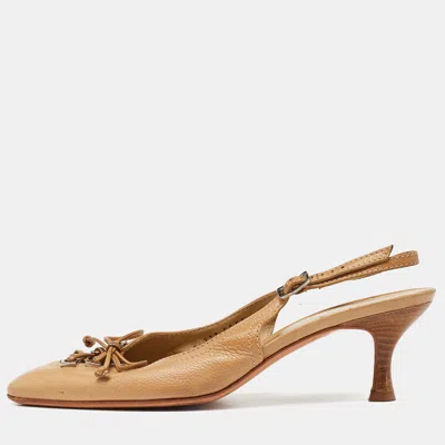 Pre-owned Ferragamo Beige Leather Slingback Pumps Size 36.5