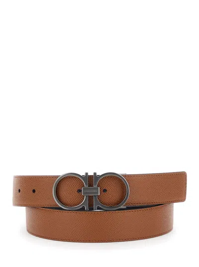 Ferragamo Beige Reversible Belt With Gancini Buckle Closure In Grained Leather Man In Brown