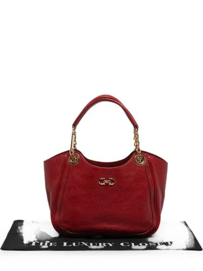 Pre-owned Ferragamo Betulla Gancini Tote Bag In Red