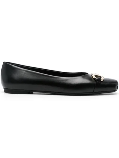 Ferragamo Gancini-buckle Ballet Flats In Black