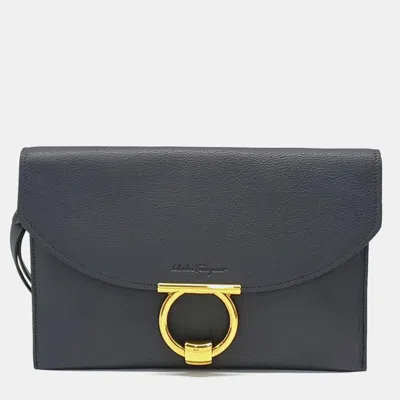 Pre-owned Ferragamo Black Leather Black Leather Clutch