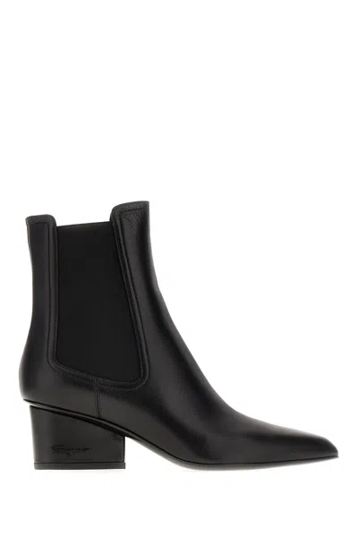 Ferragamo Black Leather Boots In Nero