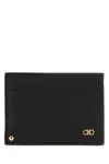 Ferragamo Textured Leather Card Holder In Black