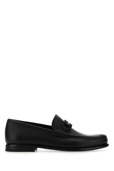 FERRAGAMO BLACK LEATHER LOAFERS