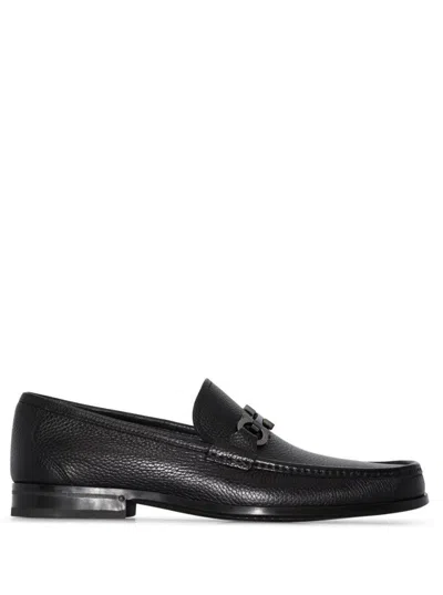 Ferragamo Gancini-detialed Leather Loafers In Black