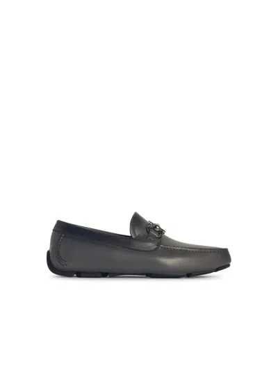 FERRAGAMO BLACK LEATHER LOAFERS
