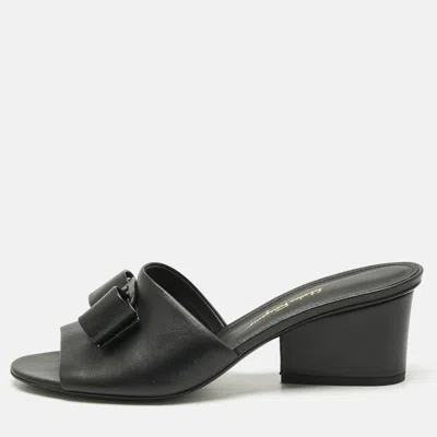 Ferragamo Black Leather Valery Slide Sandals
