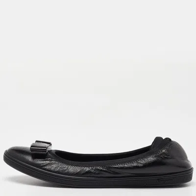 Pre-owned Ferragamo Black Leather Vara Bow Ballet Flats Size 38