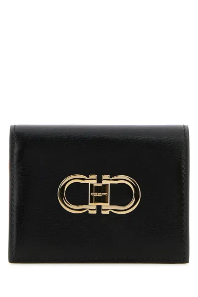 Ferragamo Gancini Tri-fold Leather Wallet In Black