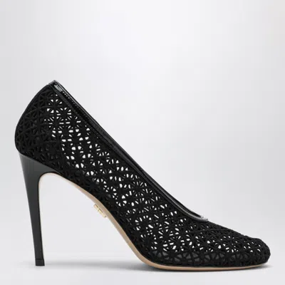 FERRAGAMO BLACK MACRAMÉ PUMP