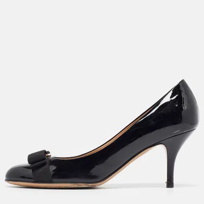 Pre-owned Ferragamo Black Patent Leather Carla Pumps Size 40.5