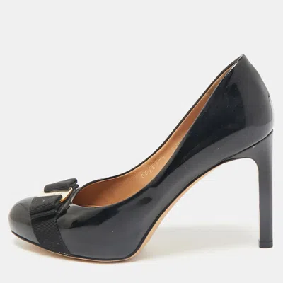 Pre-owned Ferragamo Black Patent Leather Vara Bow Pumps Size 37
