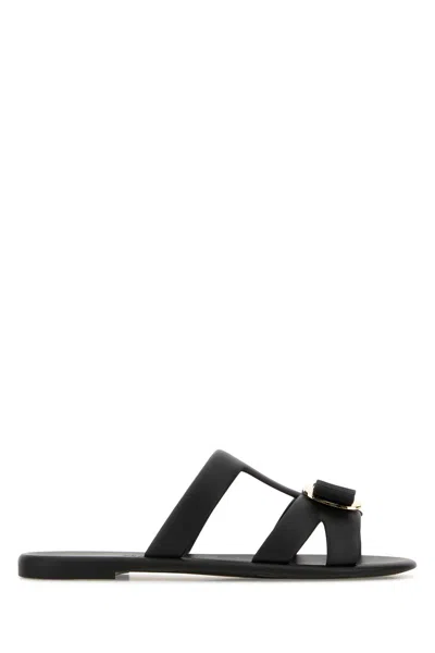 FERRAGAMO BLACK RUBBER LILOU SLIPPERS